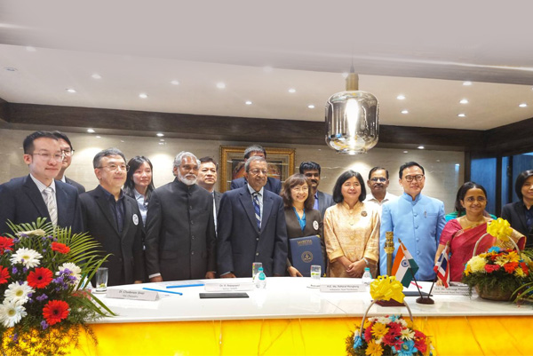 The Signing Ceremony of Memorandum of Understanding (MOU) between Faculty of Dentistry, PSU and Saveetha Dental College (SDC), SIMATS, India