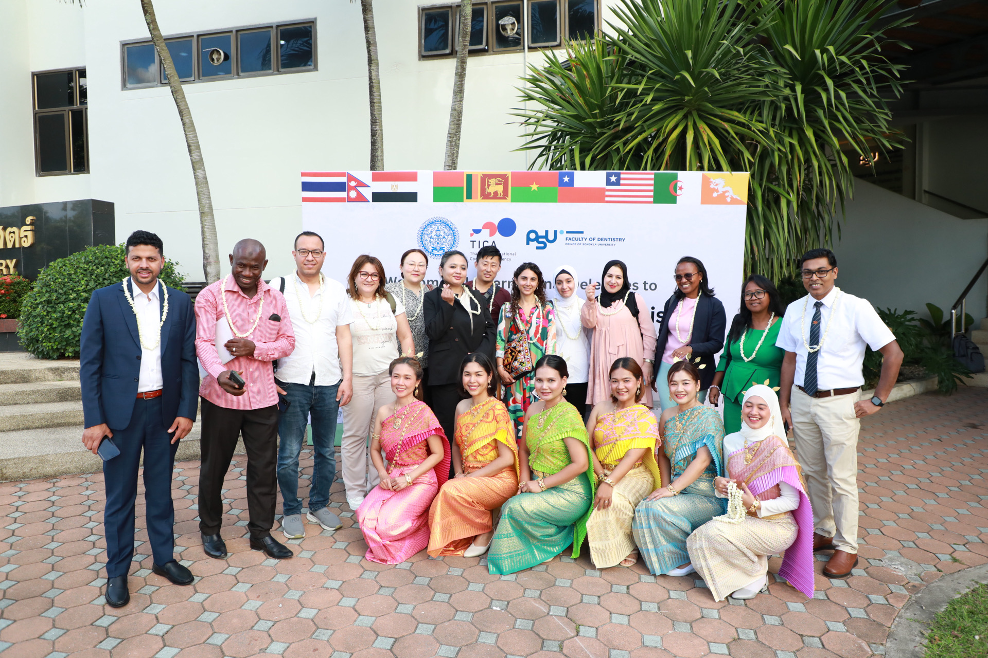 The Faculty of Dentistry, in collaboration with the Thailand International Cooperation Agency (TICA), organized the opening ceremony of the 2025 International Training Program on “Multidisciplinary Care in Dentistry”