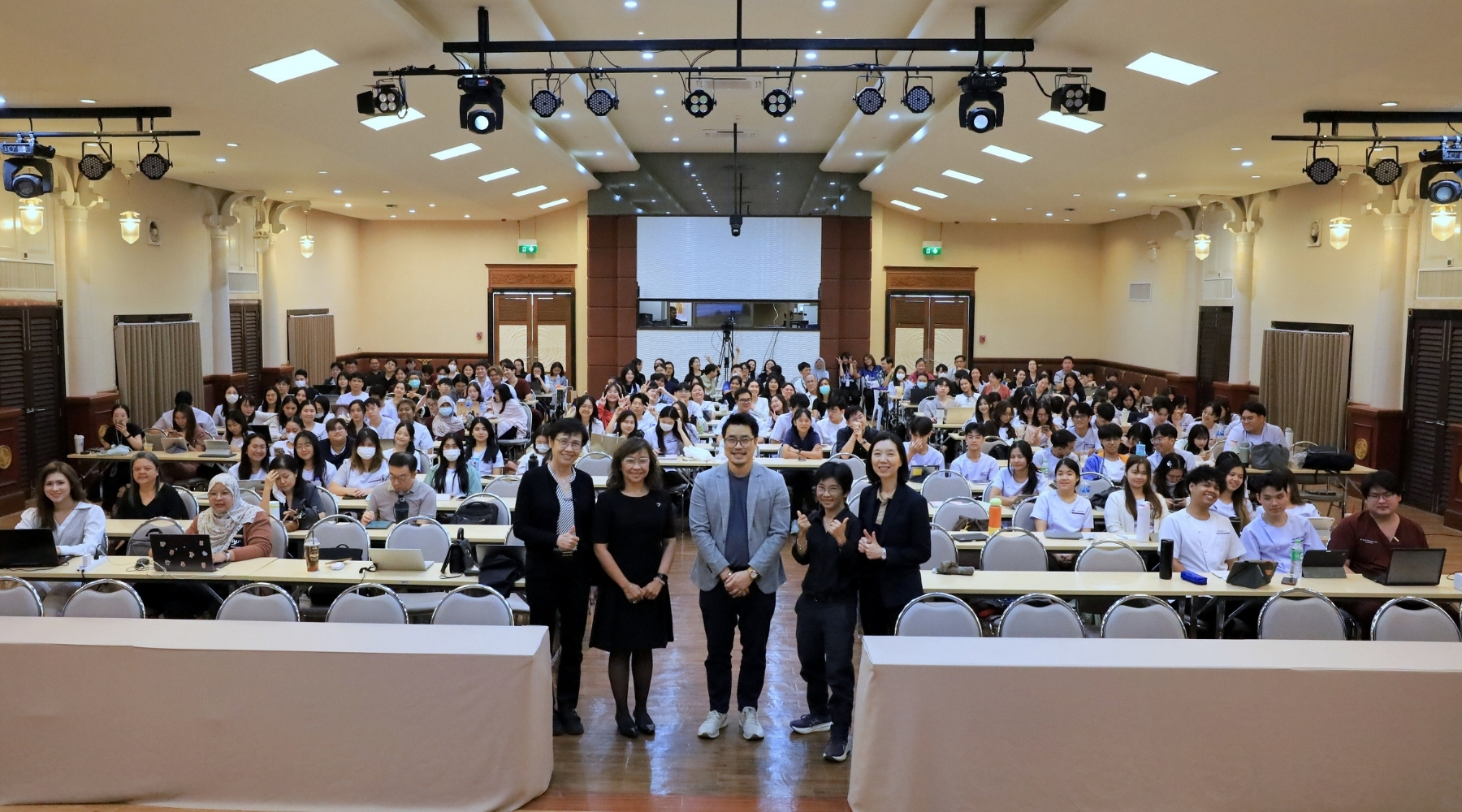 ทันตะฯ ม.อ. จัดงาน “Research Day 2026” ชูวิสัยทัศน์นวัตกรรมสุขภาพช่องปาก พร้อมฉลองความสำเร็จสุดยอดผลงานวิจัยนักศึกษา